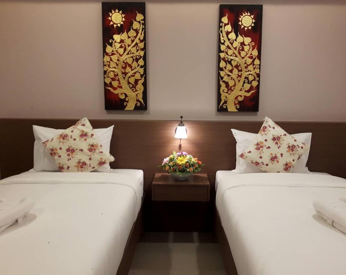 Vista Hotel Chiang Mai - Sha Extra Plus Экстерьер фото