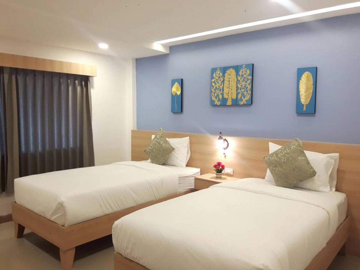 Vista Hotel Chiang Mai - Sha Extra Plus Экстерьер фото