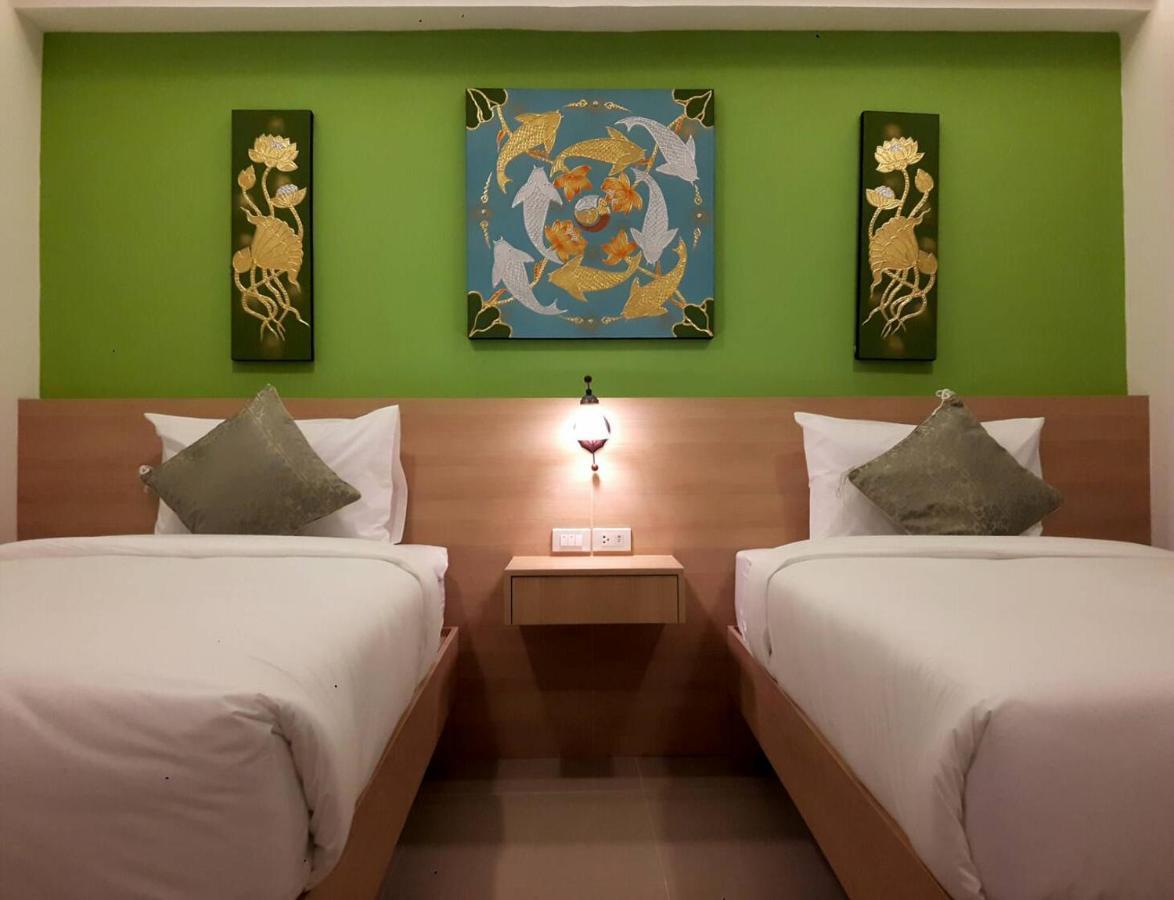 Vista Hotel Chiang Mai - Sha Extra Plus Экстерьер фото