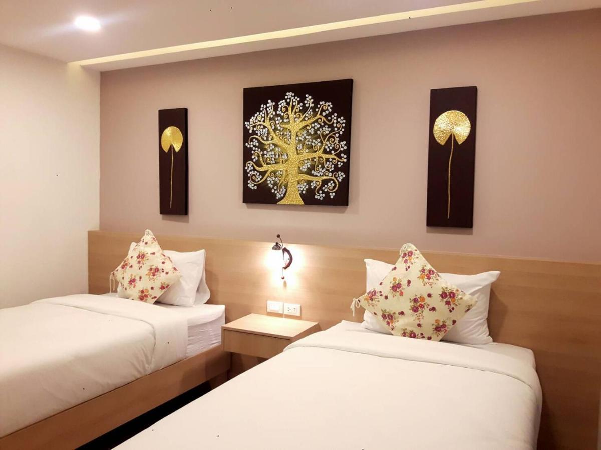 Vista Hotel Chiang Mai - Sha Extra Plus Экстерьер фото