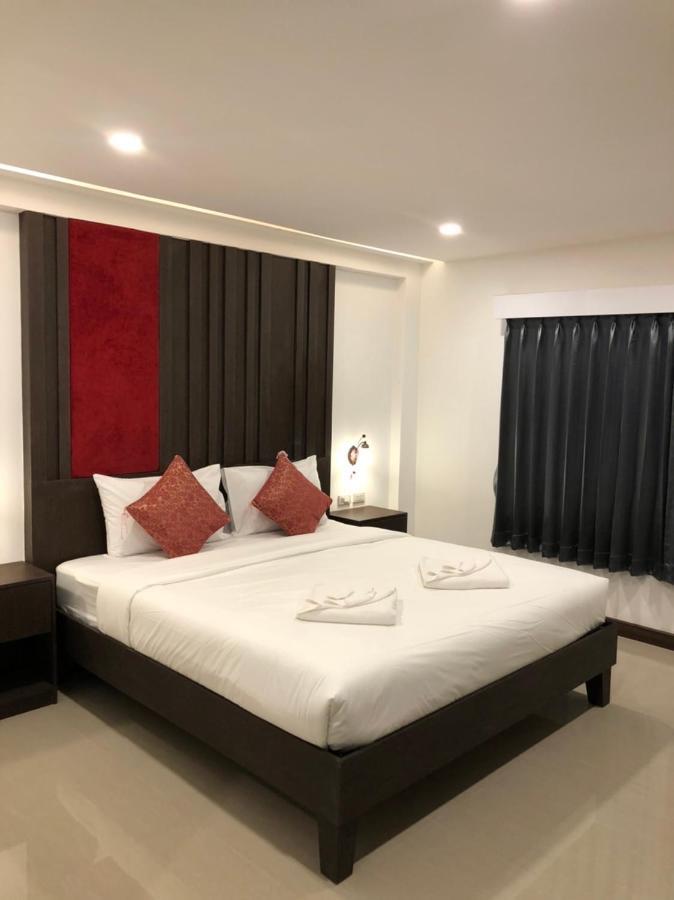 Vista Hotel Chiang Mai - Sha Extra Plus Экстерьер фото